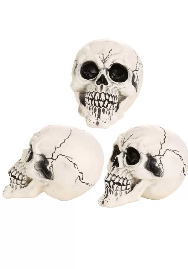 Online 3-Pack Of Large Skulls Table Decoration Halloween Props