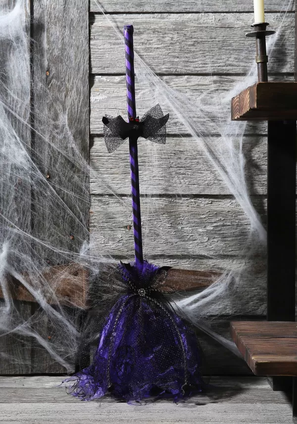 Flash Sale Purple Animated Shaking Witch Broom Halloween Decoration Animatronics